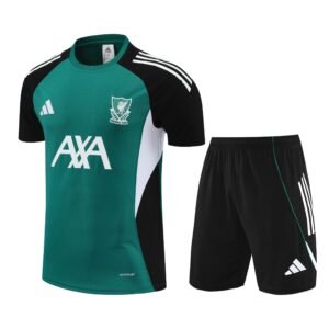 2024-2025 Liverpool conjunto de treinamento