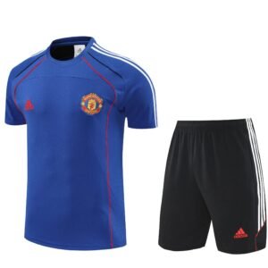2023–2024 Manchester United conjunto de treinamento